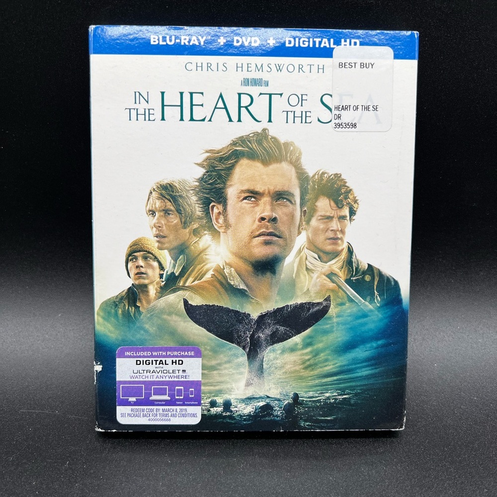 In the Heart of the Sea - DVD movie By Chris Hemsworth - VERY GOOD